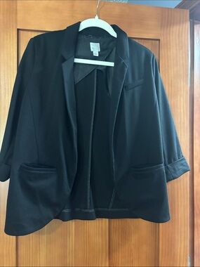 LC Lauren Conrad Black Open-Front Blazer with Satin Lapel